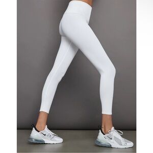 CARBON38 Ribbed 7/8 Legging in White Size Small